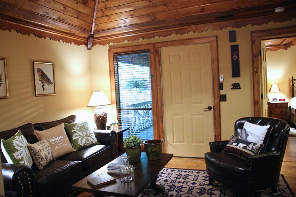 Black Bear Lodge Of Sapphire Екстер'єр фото