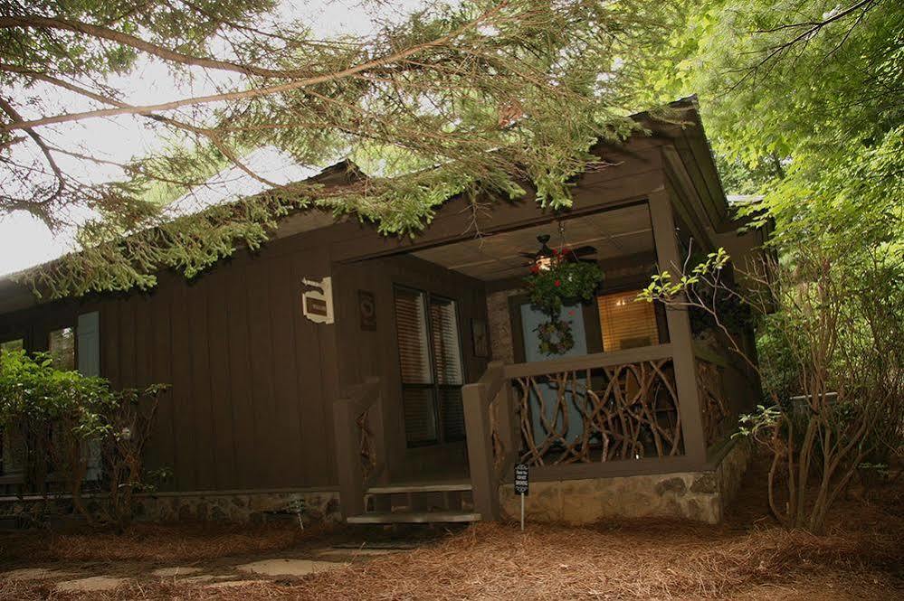 Black Bear Lodge Of Sapphire Екстер'єр фото